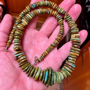 💕Vintage Royston Green Turquoise graduated bead NAVAJO made Necklace